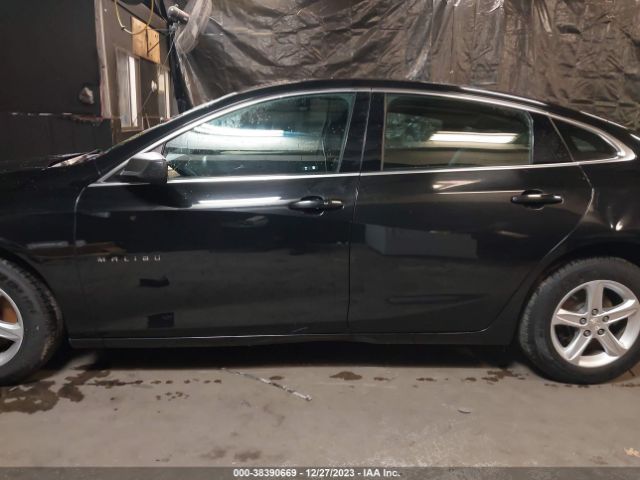 1G1ZB5ST2LF080076 Chevrolet Malibu Fwd Ls