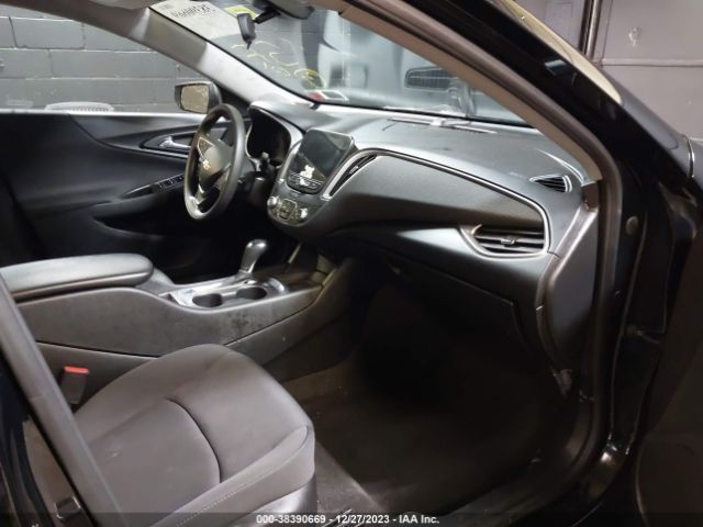 1G1ZB5ST2LF080076 Chevrolet Malibu Fwd Ls