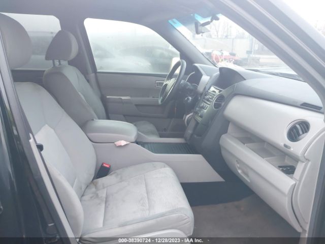 5FNYF4H20EB015508 Honda PILOT LX