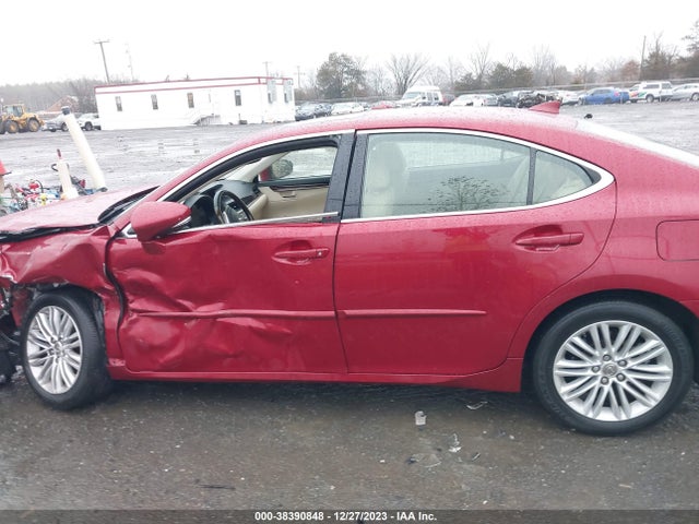 2015 LEXUS ES 350 VIN: JTHBK1GG6F2158687