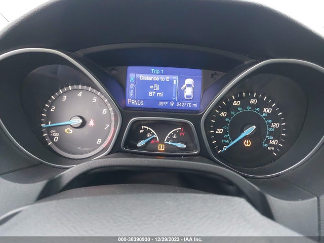 2013 FORD FOCUS SE VIN: 1FADP3F26DL118037