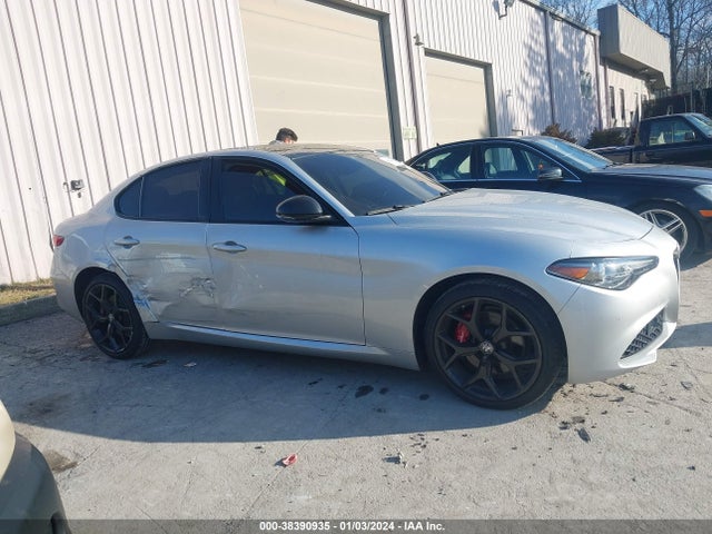 ZARFANAN2L7638427 Alfa Romeo Giulia Awd