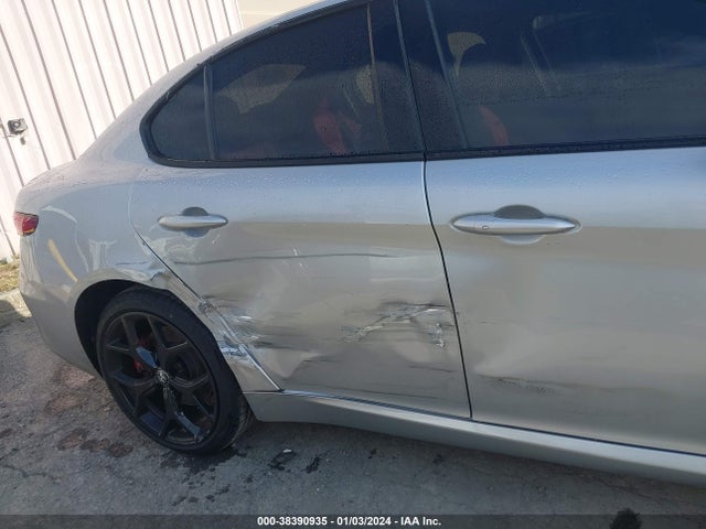 ZARFANAN2L7638427 Alfa Romeo Giulia Awd