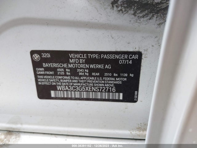 BMW 320i Xdrive 2014 WBA3C3G5XENS72716 Image 9