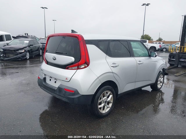 KIA SOUL S 2020 KNDJ23AU6L7716303 Image 4