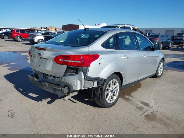 2015 FORD FOCUS SE VIN: 1FADP3F22FL342358