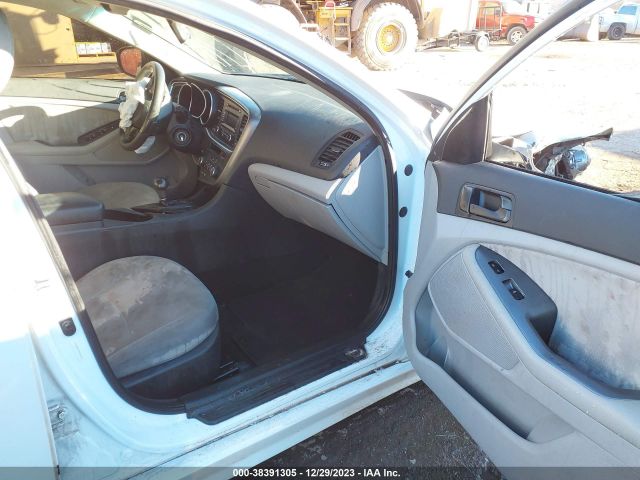 5XXGM4A75FG432144 KIA Optima Lx