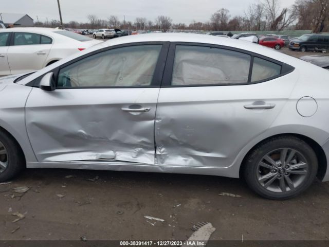 5NPD84LF8JH224557 Hyundai ELANTRA SEL