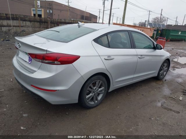 5NPD84LF8JH224557 Hyundai ELANTRA SEL