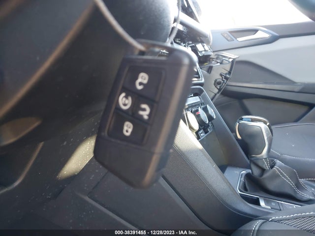 2022 VOLKSWAGEN TAOS 1.5T SE VIN: 3VVLX7B27NM045927