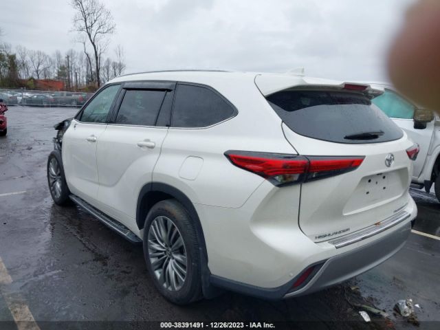 5TDFZRBH6MS101957 Toyota Highlander Platinum