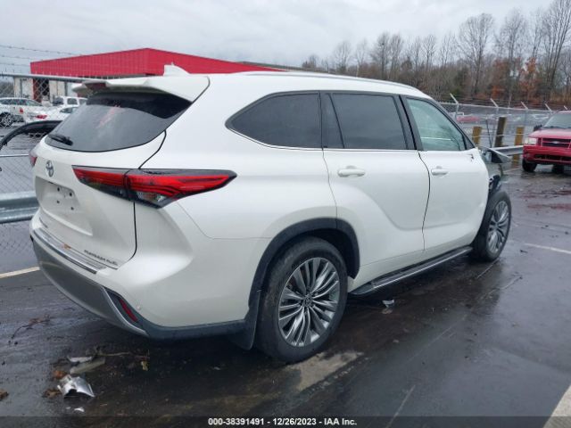 5TDFZRBH6MS101957 Toyota Highlander Platinum