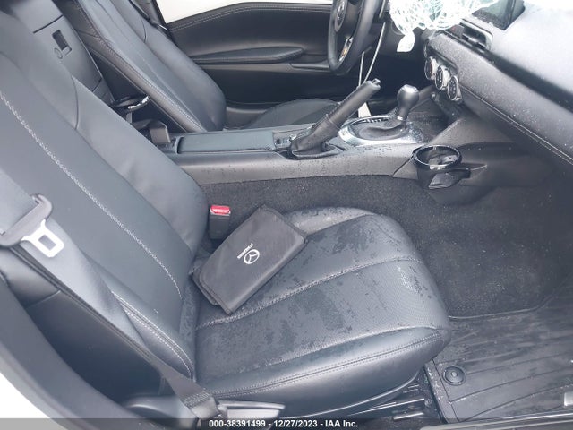 2022 MAZDA MX-5 MIATA RF GRAND TOURING VIN: JM1NDAM7XN0502075