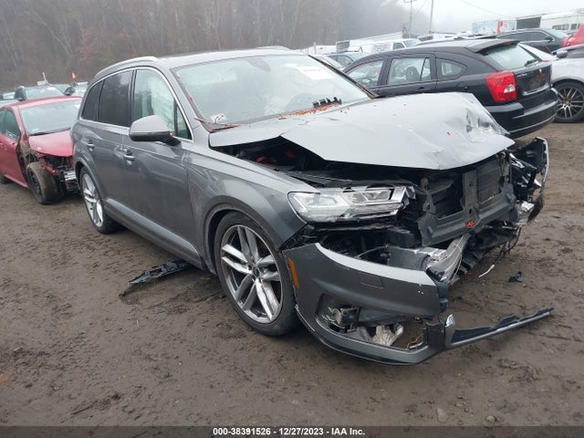 2017 WA1VAAF76HD021835 main image