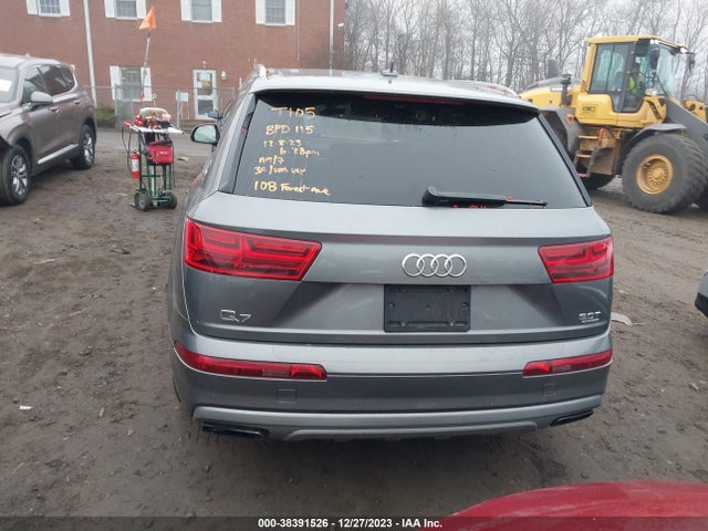 Audi Q7 3.0t Premium 2017 WA1VAAF76HD021835 Image 16