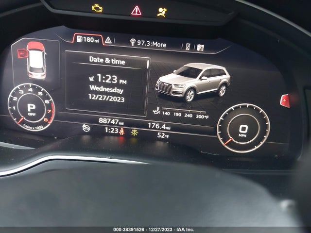 Audi Q7 3.0t Premium 2017 WA1VAAF76HD021835 Image 7