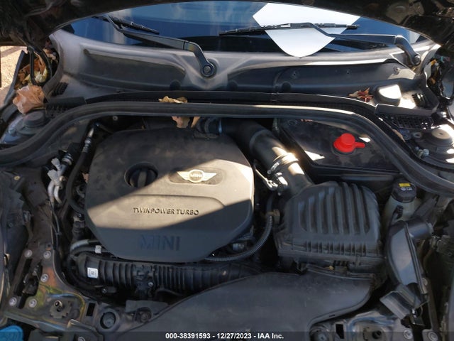 2017 MINI CONVERTIBLE WMWWG9C56H3C80602 Photo 9