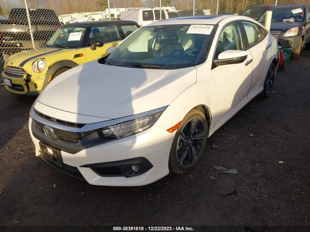 Honda Civic Touring 2017 2HGFC1F98HH652242 Image 2