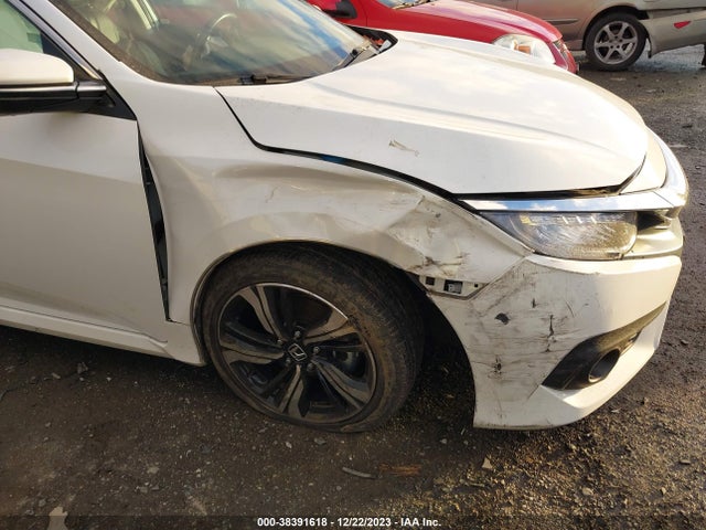 Honda Civic Touring 2017 2HGFC1F98HH652242 Image 6