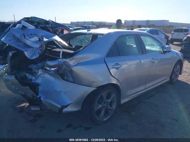 2012 TOYOTA CAMRY SE V6 VIN: 4T1BK1FK3CU006613