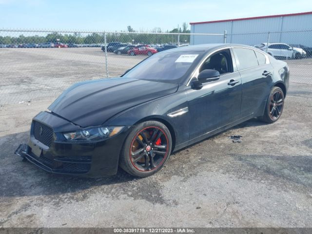 SAJAD4BV8HA963597 Jaguar Xe 35t Premium