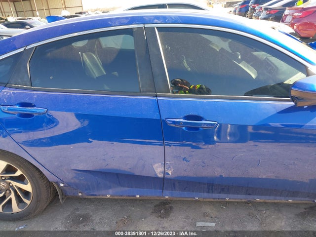 Honda CIVIC EX 2018 2HGFC2F72JH585082 Image 13