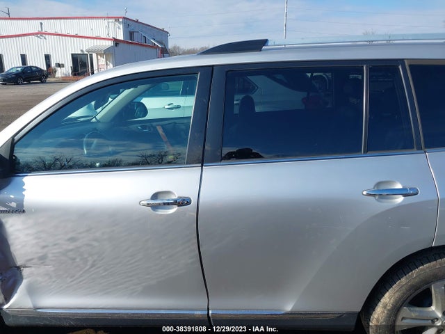 2013 TOYOTA HIGHLANDER LIMITED V6 VIN: 5TDDK3EH1DS220214