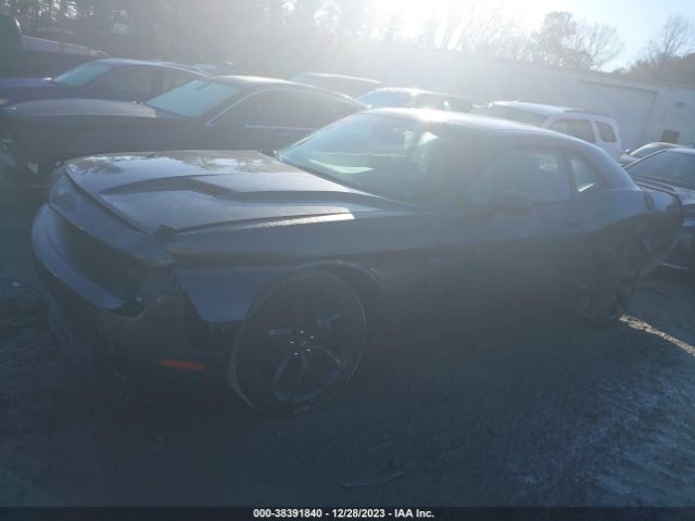 2C3CDZAG7NH143780 Dodge Challenger Sxt