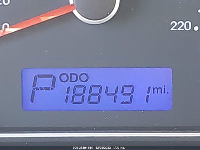 2010 HYUNDAI ELANTRA GLS VIN: KMHDU4AD2AU193238