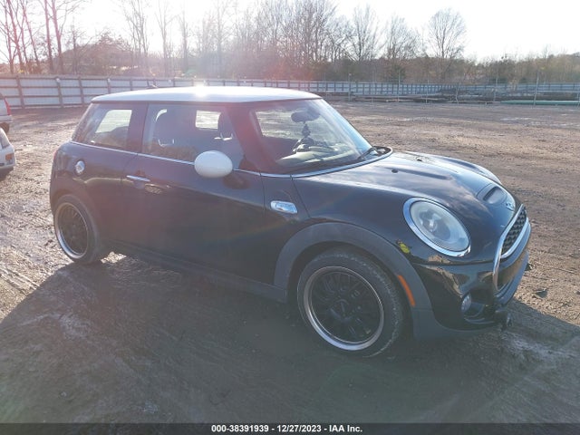2015 MINI HARDTOP WMWXP7C51F2C60320 Photo 0
