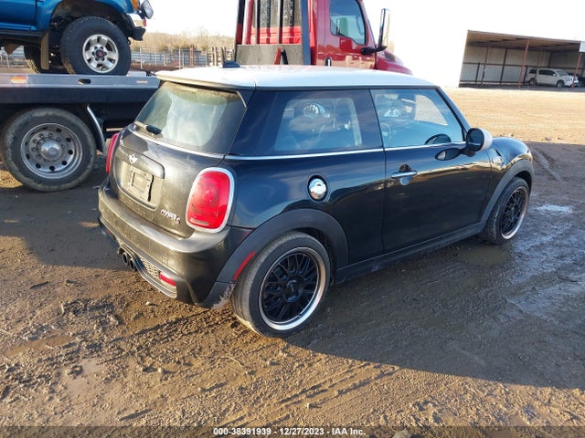 2015 MINI HARDTOP WMWXP7C51F2C60320 Photo 3