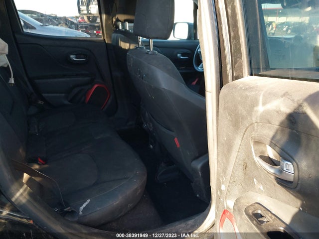 ZACNJBC17KPJ86407 Jeep Renegade Trailhawk 4x4