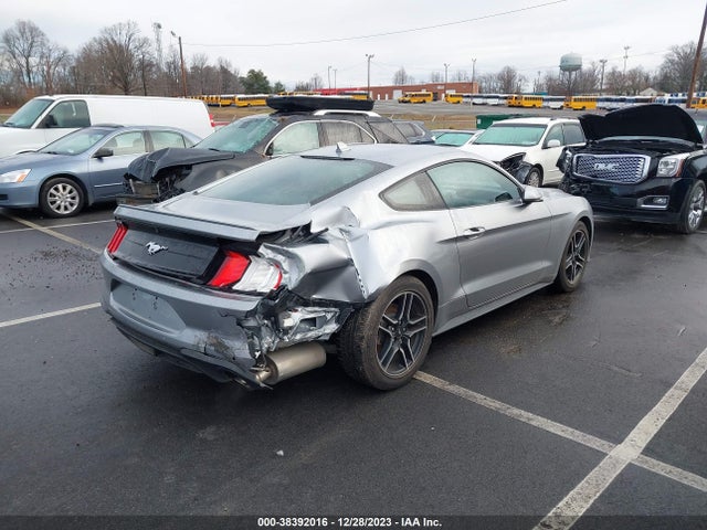 Ford Mustang Ecoboost Premium Fastback 2022 1FA6P8TH6N5107897 Image 4