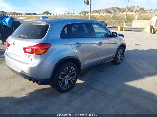 2017 MITSUBISHI OUTLANDER SPORT 2.4 SE VIN: JA4AP3AW8HZ063546