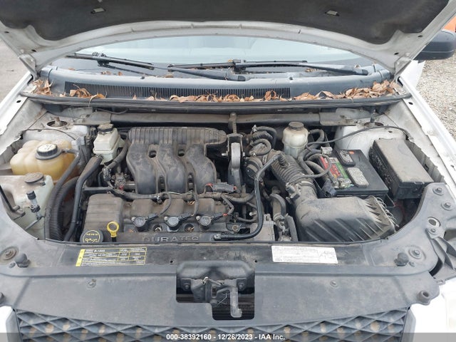 2006 FORD FREESTYLE SE VIN: 1FMZK04146GA11938