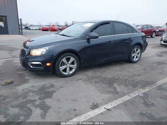 Chevrolet Cruze 2lt Auto 2015 1G1PE5SB6F7134385 Image 2