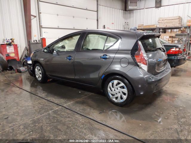 JTDKDTB39F1576677 Toyota Prius C Two