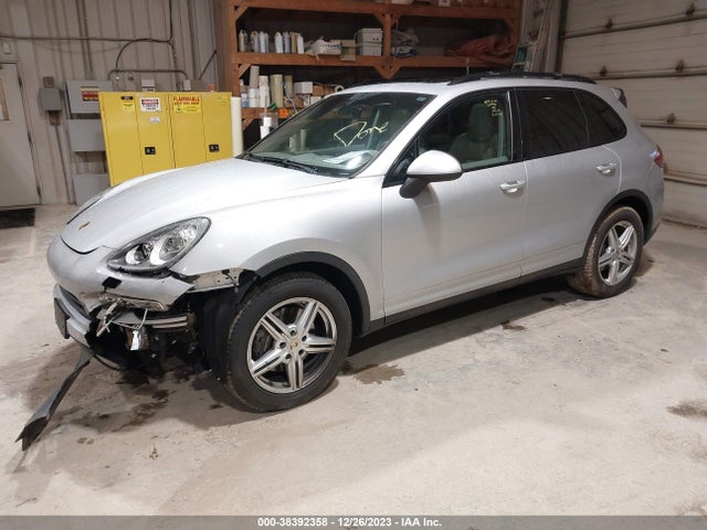 2013 PORSCHE CAYENNE WP1AA2A21DLA01108 Photo 1