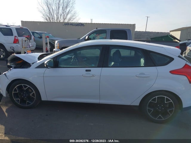 Ford FOCUS SE 2014 1FADP3K23EL184715 Image 14