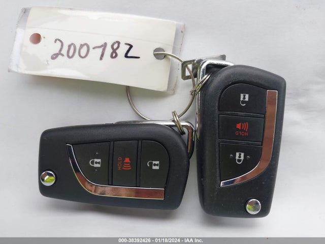 2020 TOYOTA RAV4 LE VIN: JTMG1RFV2LD048454