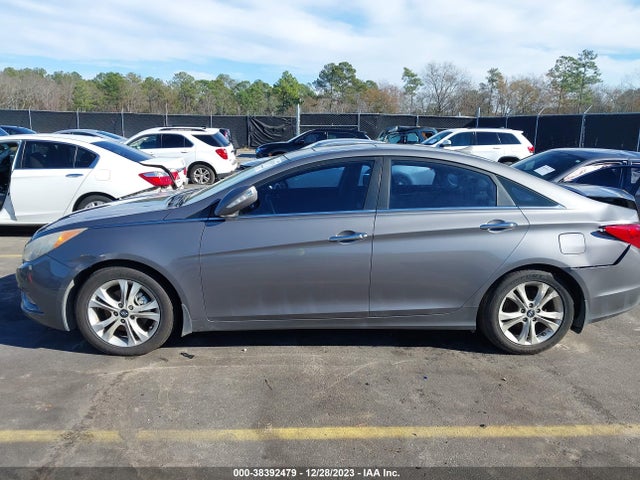 2011 HYUNDAI SONATA LIMITED 2.0T VIN: 5NPEC4AB4BH289748