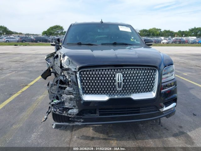 5LMJJ2MT4LEL15885 Lincoln Navigator Standard
