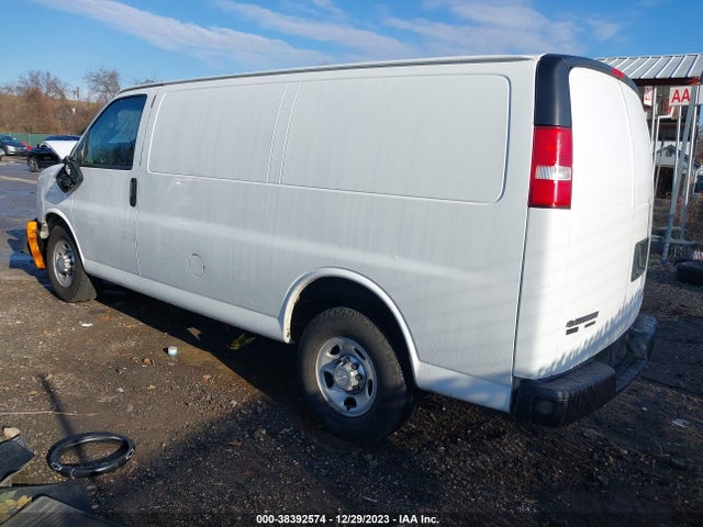 Chevrolet Express 2500 Work Van 2016 1GCWGAFF8G1238593 Image 3