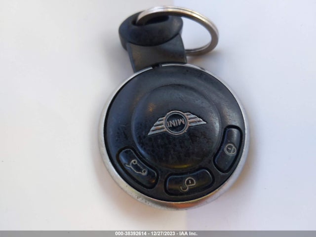 2011 MINI COOPER S COUNTRYMAN WMWZC3C57BWL79129 Photo 10