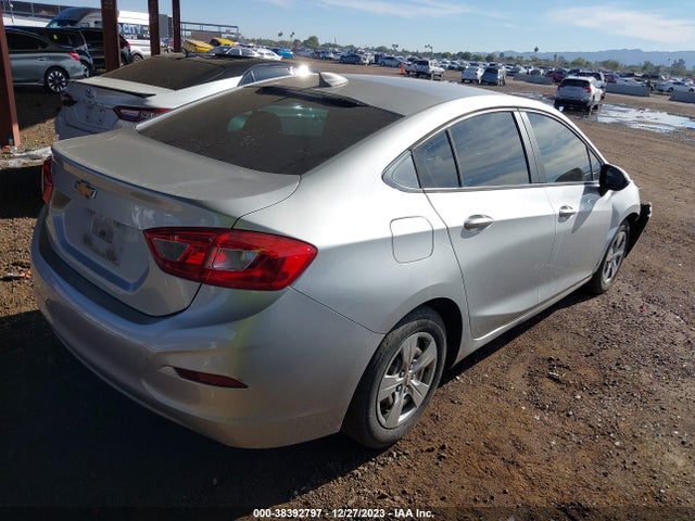 Chevrolet Cruze Ls Auto 2017 1G1BC5SM1H7233667 Image 4