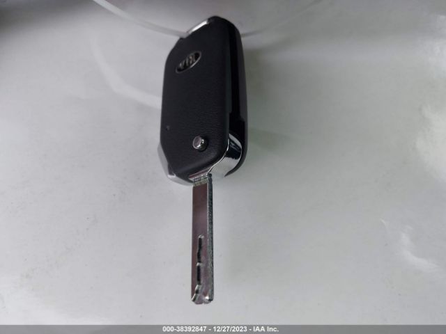 3KPF24ADXME403140 KIA Forte Lxs