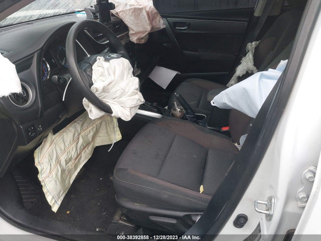 2019 TOYOTA COROLLA LE VIN: 5YFBURHE8KP933607