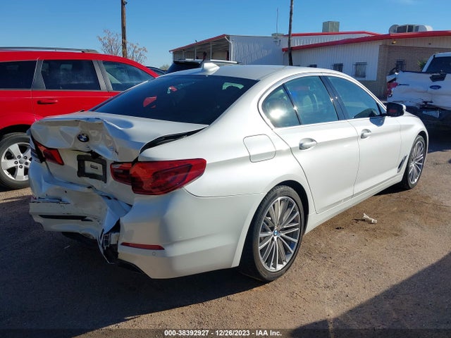 BMW 540I 2019 WBAJE5C59KWW13211 Image 4