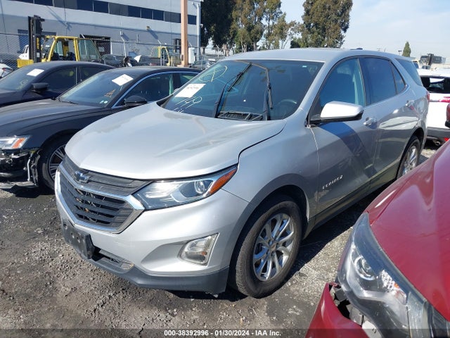Chevrolet EQUINOX LT 2019 2GNAXKEV1K6183779 Image 2