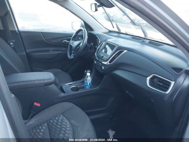 Chevrolet EQUINOX LT 2019 2GNAXKEV1K6183779 Image 5